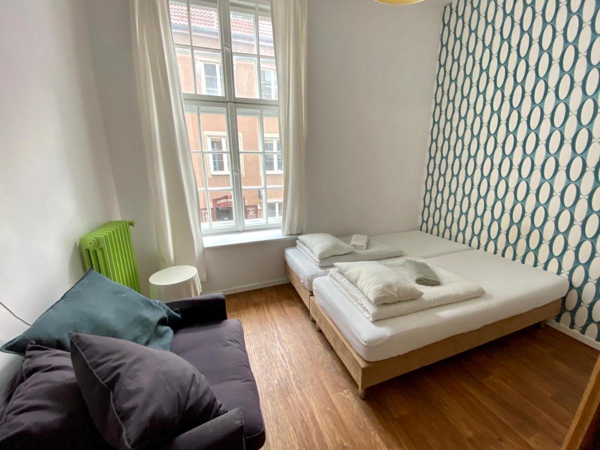 Grand Guesthouse Apartament 格但斯克 外观 照片